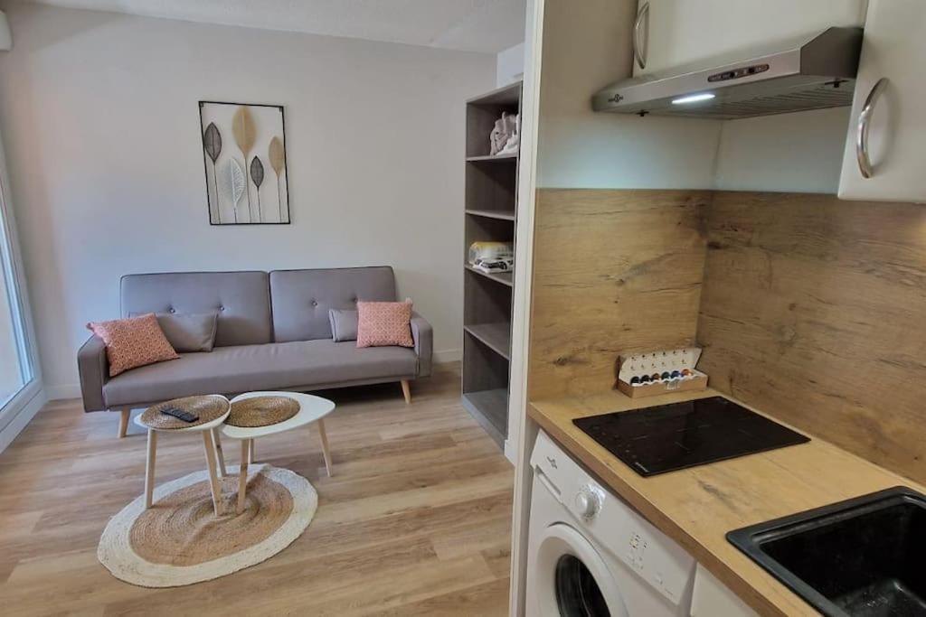 Lourde Center Apartment 3 Bed With Parking 루르드 외부 사진
